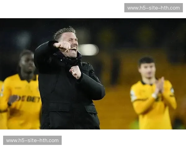 狼队主场爆冷击败阿斯顿维拉 副班长拿到关键三分保留保级希望